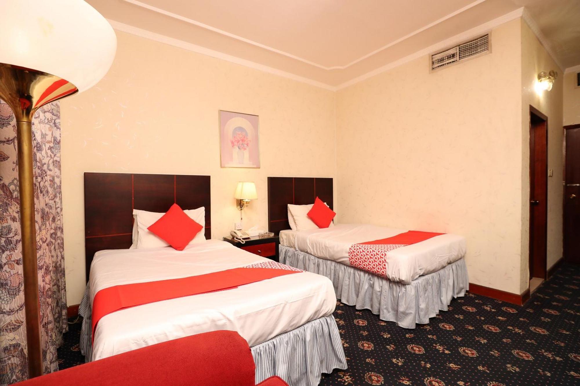 Oyo 112 Semiramis Hotel Manama Exterior foto