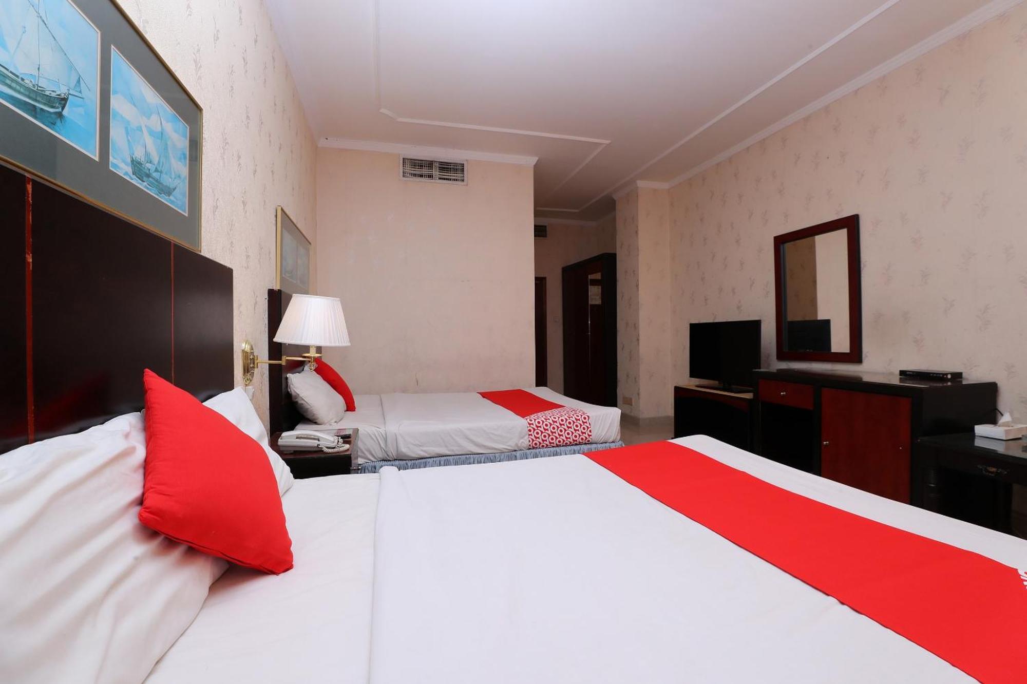Oyo 112 Semiramis Hotel Manama Exterior foto